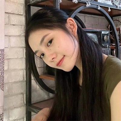 驯虎女郎
